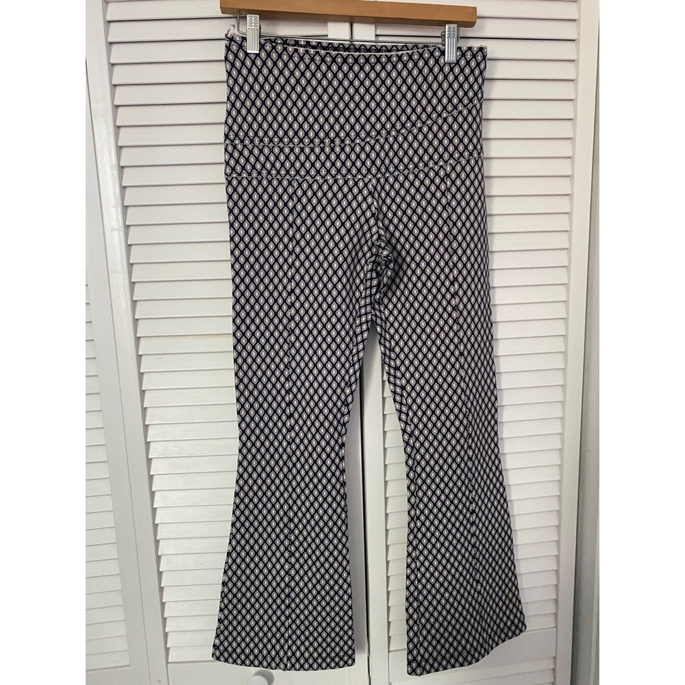 Le Lis Blanc Deux Navy White Geometric Diamond Print Flare Leg Pants Size G